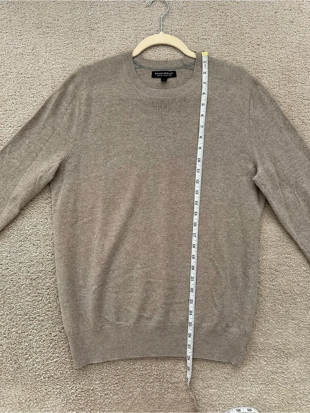 Banana Republic Merino Wool Fall Italian Yarn Heathered Taupe Crewneck Sweater
